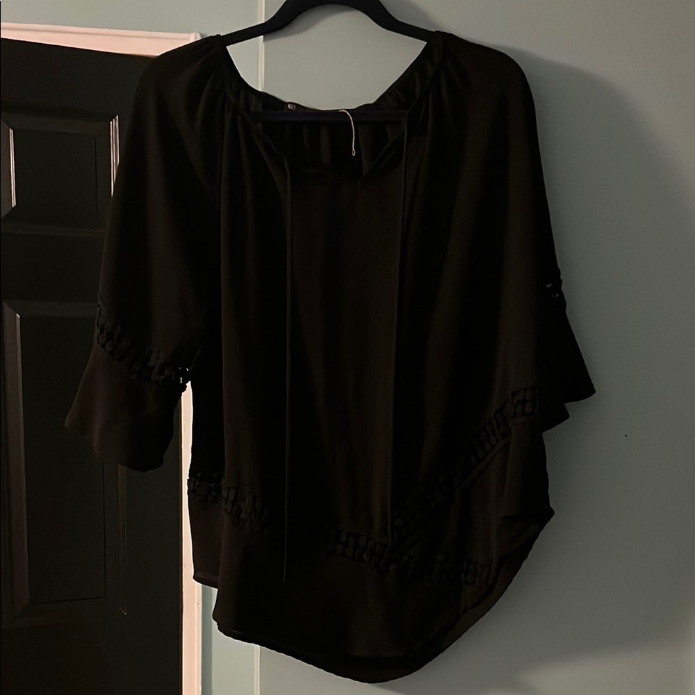 Black Ruffled Dolman Sleeve Blouse Size XL